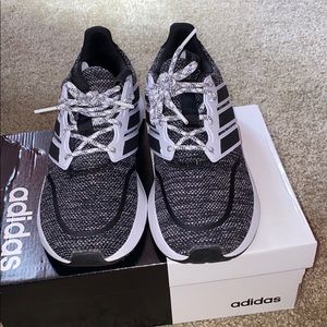 Adidas cloudfoam comfort